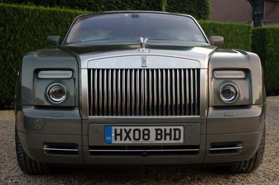  Rolls-Royce Phantom Coupe 2008 года  (фото 49 из 134)